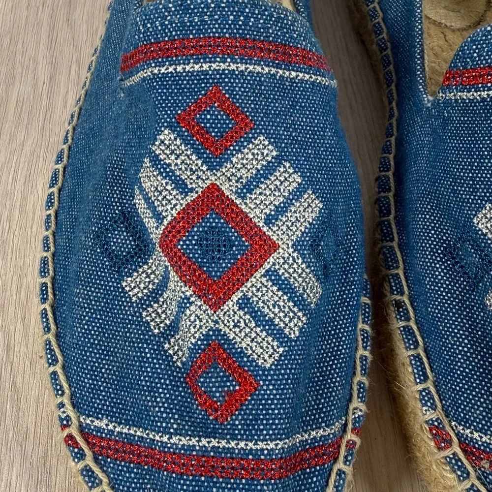 Soludos Women Blue Canvas Embroidered Geometric Espadrille Flats Size 9